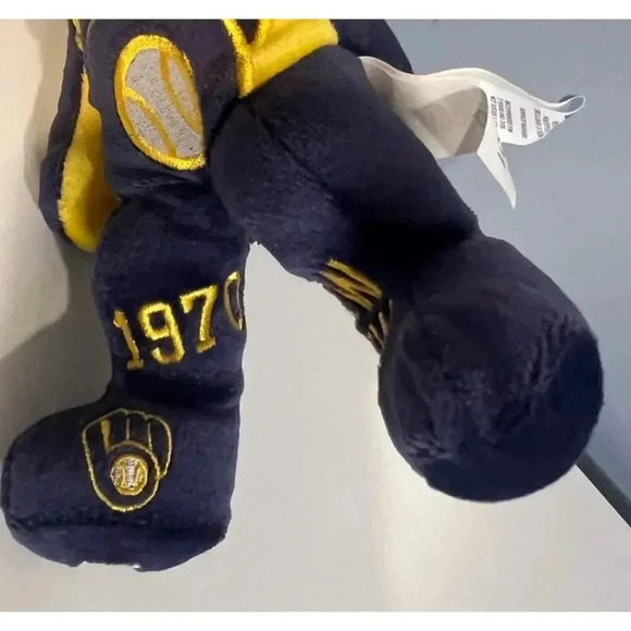 NWT Milwaukee Brewers Plush Bear - Hard to Find - Picture 7 of 8